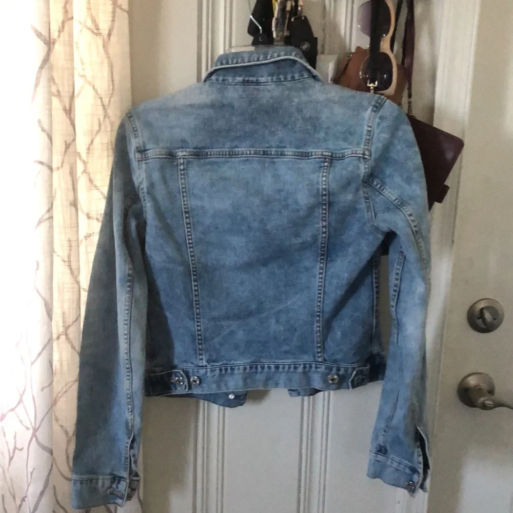 Jean jacket in great condition - Picture 4 of 4